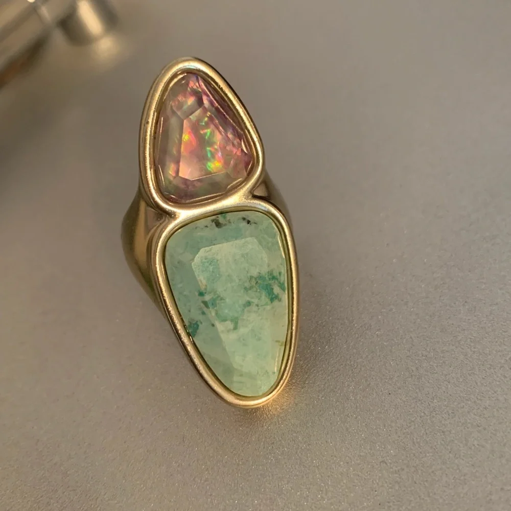 NWOT Kendra Scott Margot Gold Cocktail Ring